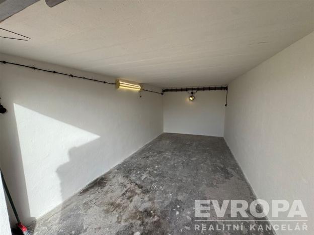 Pronájem garáže, Vrchlabí, Lánovská, 20 m2