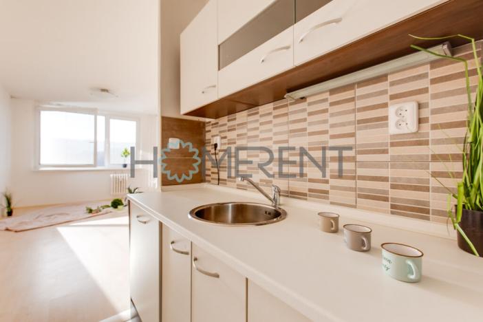 Pronájem bytu 2+kk, Praha - Motol, Ježovská, 42 m2