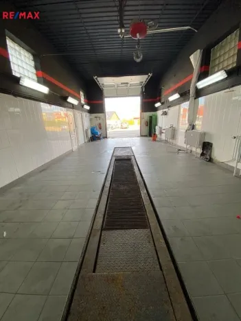 Prodej skladu, Bruntál, Opavská, 8759 m2