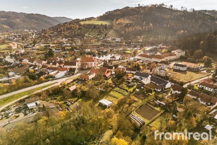 Prodej pozemku pro bydlení, Nedvědice, 1079 m2