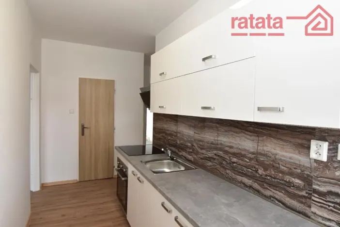 Pronájem bytu 3+1, Klášterec nad Ohří, Školní, 66 m2