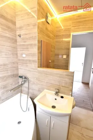 Pronájem bytu 3+1, Klášterec nad Ohří, Školní, 66 m2