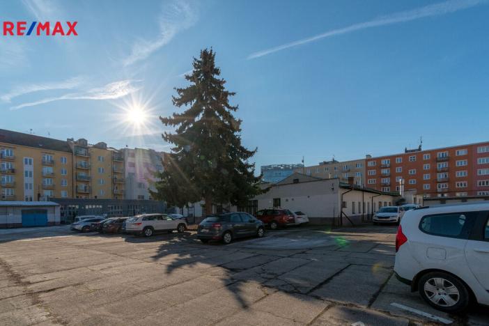 Pronájem kanceláře, Hradec Králové - Pražské Předměstí, U Koruny, 92 m2