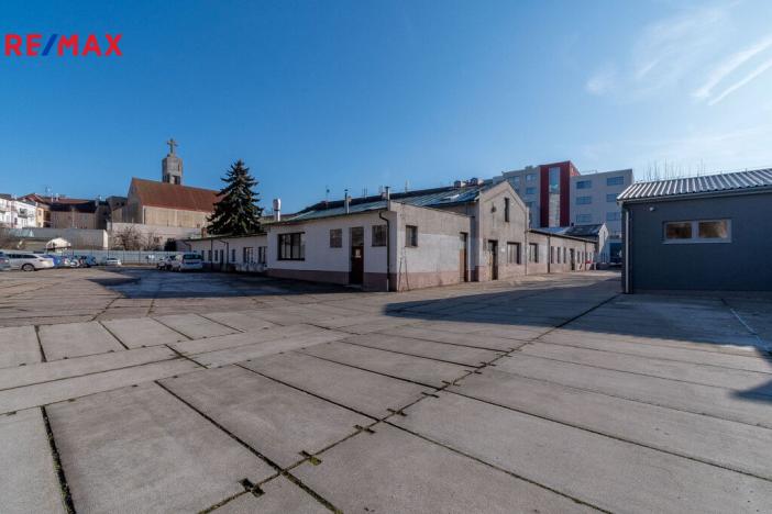 Pronájem kanceláře, Hradec Králové - Pražské Předměstí, U Koruny, 92 m2