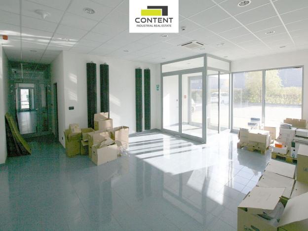 Pronájem výrobních prostor, Myslinka, 5233 m2