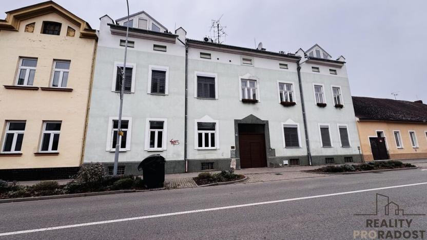 Pronájem bytu 3+1, Hodonín, Dobrovolského, 68 m2