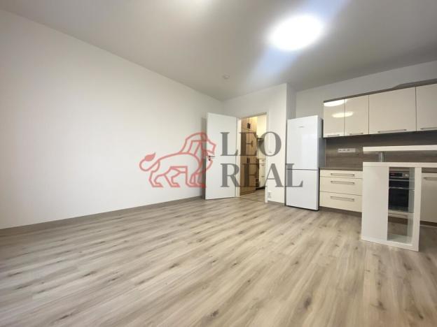 Pronájem bytu 1+kk, Praha - Lipence, Oddechová, 35 m2