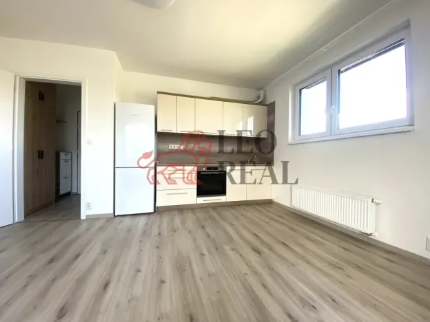 Pronájem bytu 1+kk, Praha - Lipence, Oddechová, 35 m2