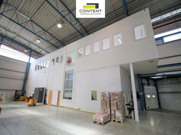 Pronájem skladu, Kněževes, Nad Kovárnou, 4264 m2