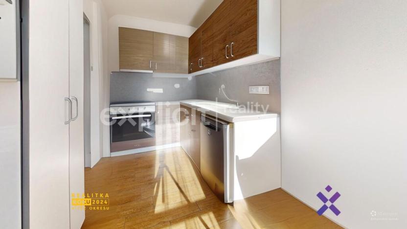 Pronájem bytu 1+1, Zlín, Hluboká, 39 m2