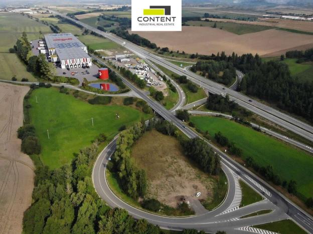 Pronájem skladu, Lavičky, 5000 m2