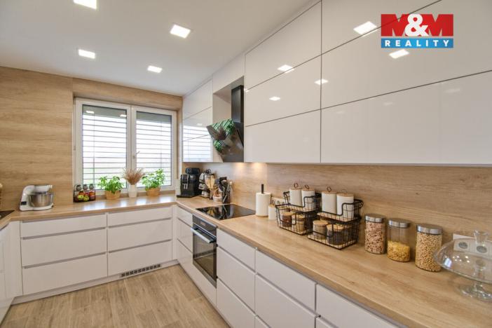 Prodej bytu 3+1, Valašské Meziříčí - Bynina, 70 m2