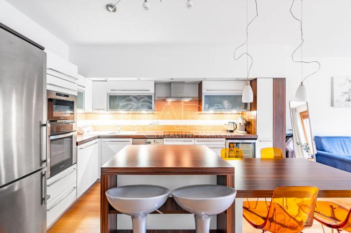 Pronájem bytu 2+kk, Praha - Liboc, Naardenská, 80 m2