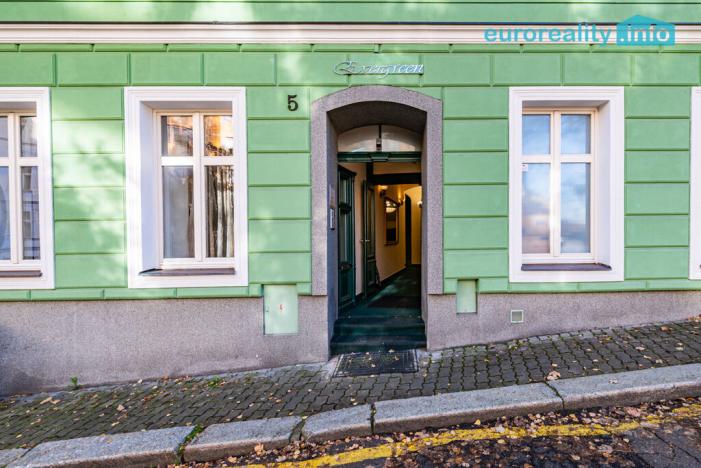 Pronájem apartmánu, Karlovy Vary, Libušina, 325 m2