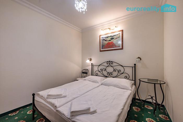 Pronájem apartmánu, Karlovy Vary, Libušina, 325 m2