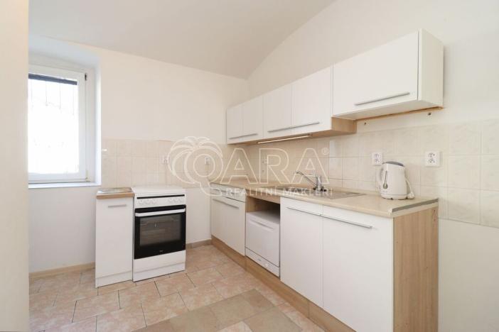 Pronájem bytu 2+1, Tuchoměřice, K poště, 44 m2