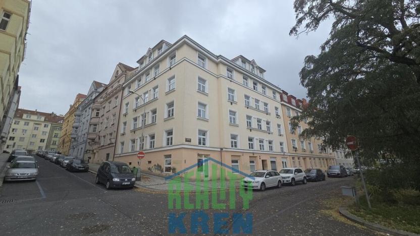 Pronájem bytu 2+1, Praha - Střešovice, 74 m2