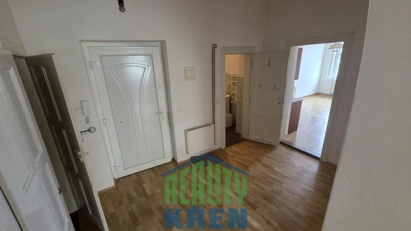 Pronájem bytu 2+1, Praha - Střešovice, 74 m2