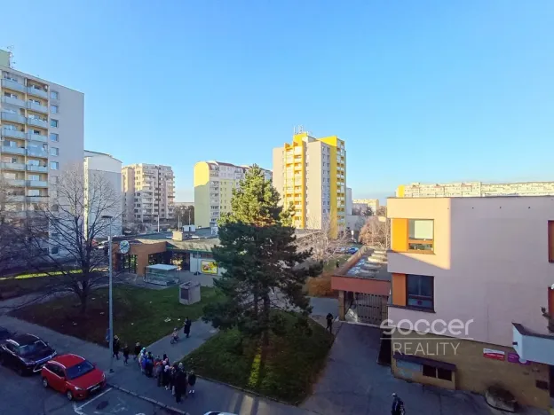 Pronájem bytu 1+kk, Praha - Letňany, Frýdecká, 30 m2