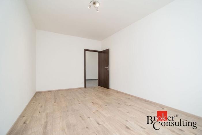 Pronájem bytu 2+kk, Kladno, Jaroslava Holečka, 56 m2