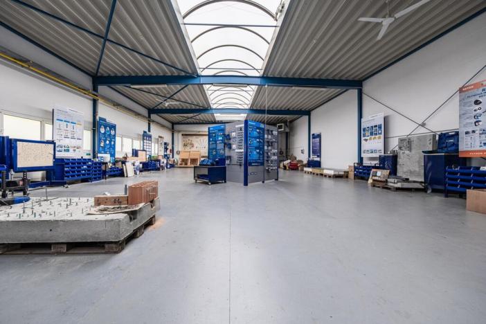 Pronájem obchodního prostoru, Vestec, Vídeňská, 271 m2