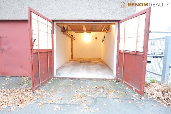 Pronájem garáže, Olomouc, Vejdovského, 22 m2