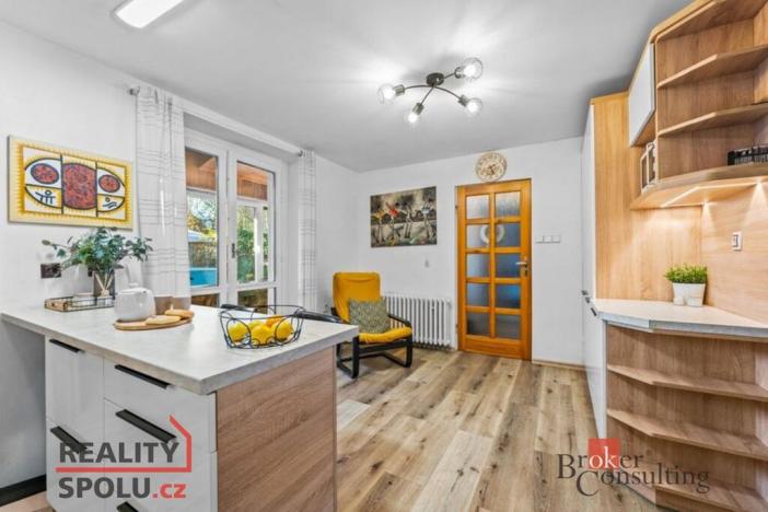 Prodej rodinného domu, Hradec Králové - Pražské Předměstí, Na Okrouhlíku, 250 m2