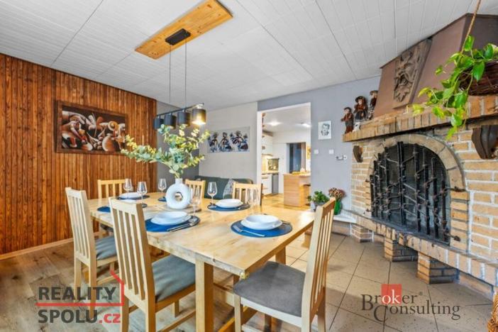 Prodej rodinného domu, Hradec Králové - Pražské Předměstí, Na Okrouhlíku, 250 m2