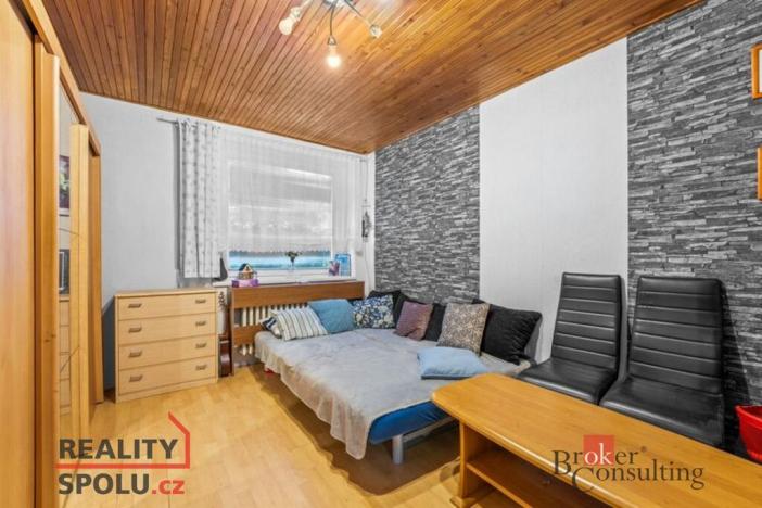 Prodej rodinného domu, Hradec Králové - Pražské Předměstí, Na Okrouhlíku, 250 m2