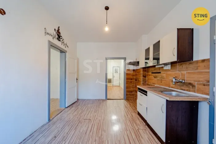 Prodej bytu 3+1, Vrbno pod Pradědem, Nádražní, 78 m2