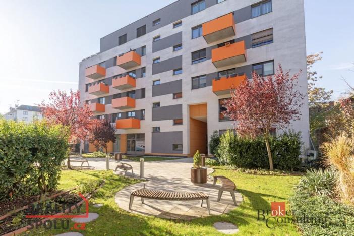 Prodej bytu 2+kk, Brno - Královo Pole, Mojmírovo náměstí, 45 m2