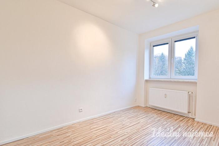 Pronájem bytu 3+kk, Kuřim, Bezručova čtvrť, 37 m2