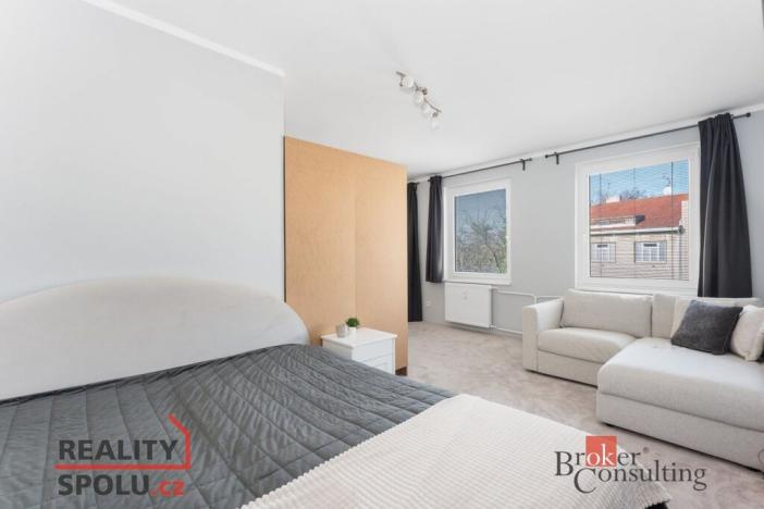 Pronájem bytu 2+kk, Poděbrady - Poděbrady III, náměstí 5. května, 44 m2