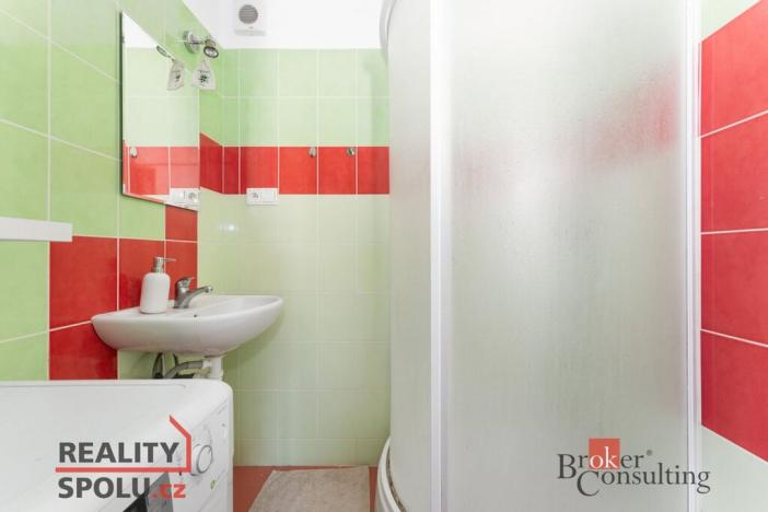 Pronájem bytu 2+kk, Poděbrady - Poděbrady III, náměstí 5. května, 44 m2