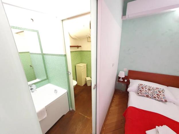 Pronájem bytu 2+kk, Praha - Nové Město, Ostrovní, 34 m2