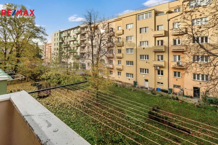 Pronájem bytu 2+1, Praha - Žižkov, Biskupcova, 47 m2