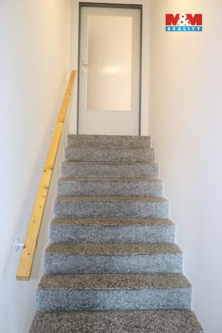 Prodej komerční nemovitosti, Libiš, 300 m2