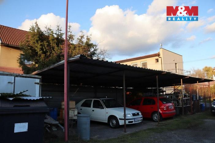 Prodej komerční nemovitosti, Libiš, 300 m2