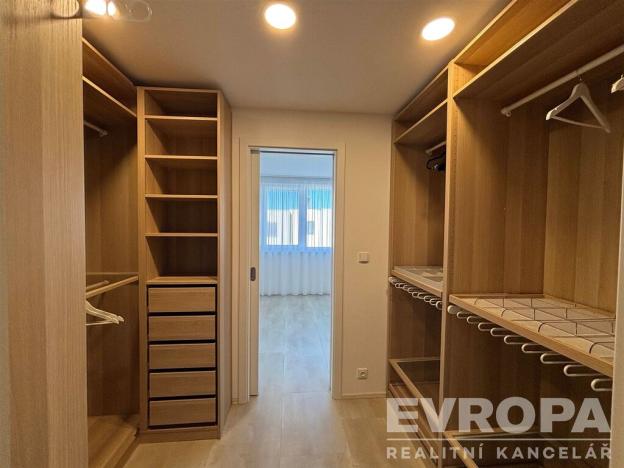 Prodej rodinného domu, Kolín - Kolín IV, Na Vršku, 150 m2