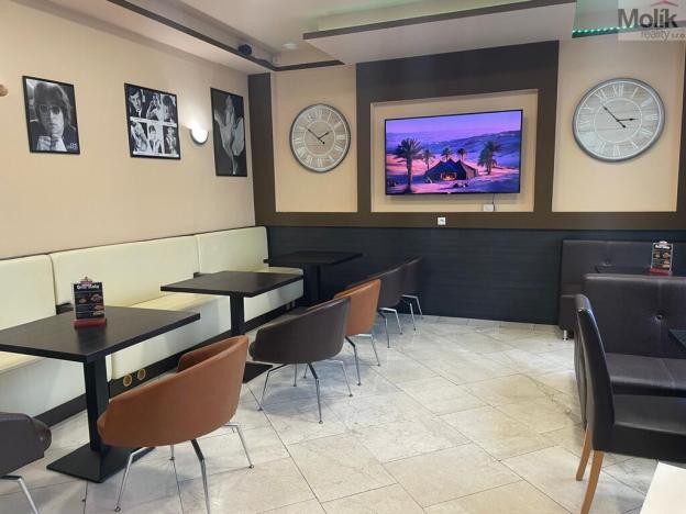 Pronájem restaurace, Teplice, Benešovo náměstí, 98 m2