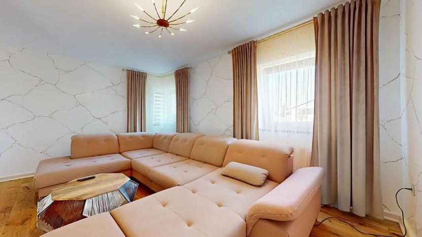 Prodej rodinného domu, Praha - Pitkovice, Žampiónová, 197 m2