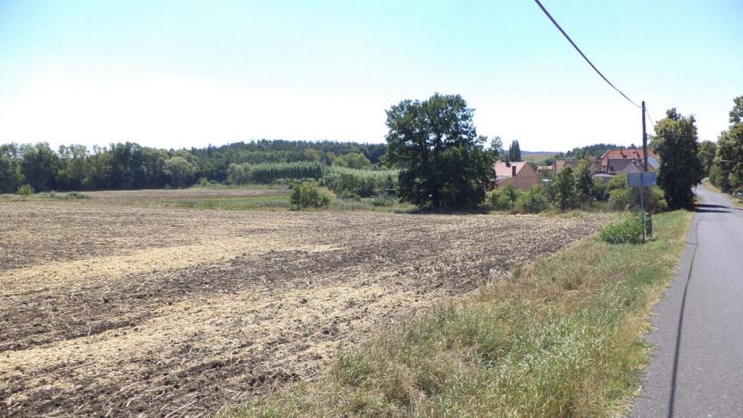 Prodej pozemku, Podbořany - Kněžice, 1801 m2