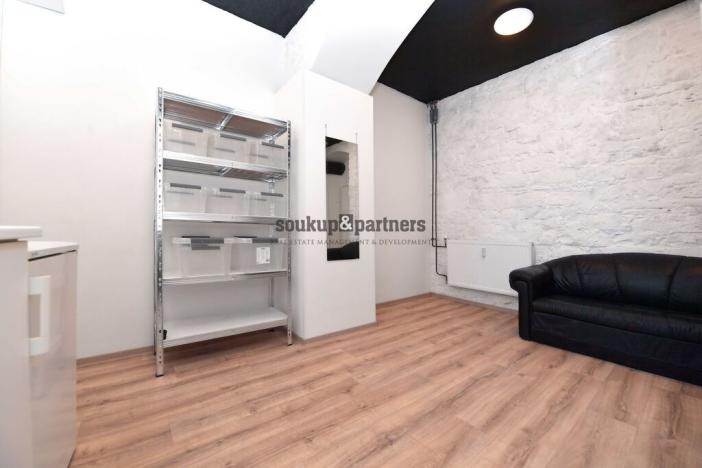 Prodej bytu 1+kk, Praha - Libeň, Zenklova, 19 m2