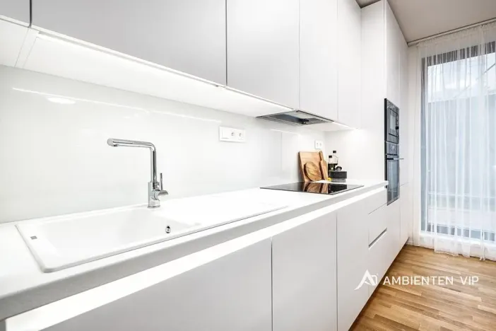 Pronájem bytu 3+kk, Brno, Neumannova, 93 m2