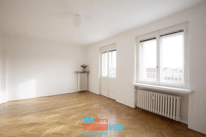 Pronájem bytu 1+kk, Praha - Holešovice, Umělecká, 37 m2