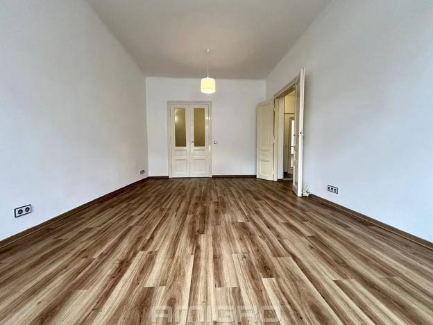 Pronájem bytu 1+1, Brno, Jugoslávská, 49 m2