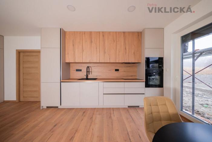 Prodej bytu 3+kk, Zaječí, 72 m2