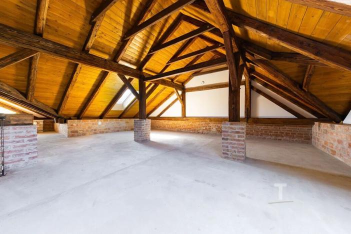 Prodej atypického bytu, Letovice, 154 m2