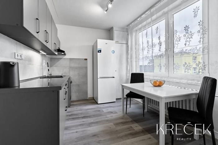 Pronájem bytu 2+1, Třebíč, Modřínová, 50 m2