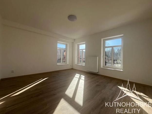 Pronájem bytu 3+kk, Křesetice, 75 m2